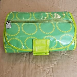 In a Pickle travel organizer